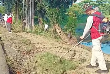 Bakesbangpol Pemalang Gelar Korve Jumat Bersih di Exit Tol Gandulan