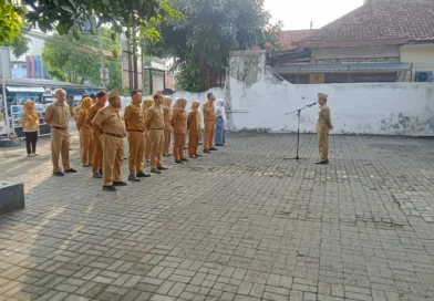 Kepala Bakesbangpol Pemalang Pimpin Apel Pagi, Tekankan Kedisiplinan Staf